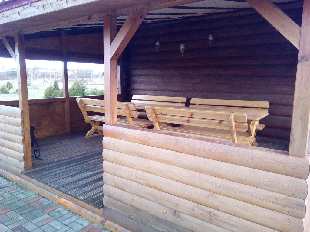 Lindiki Hotel Salaspils Exterior photo
