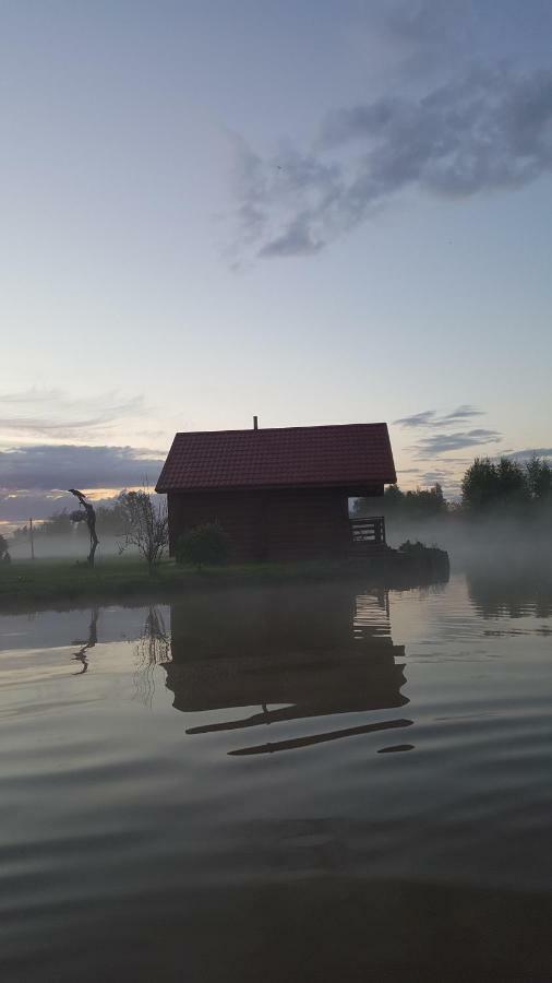Lindiki Hotel Salaspils Exterior photo