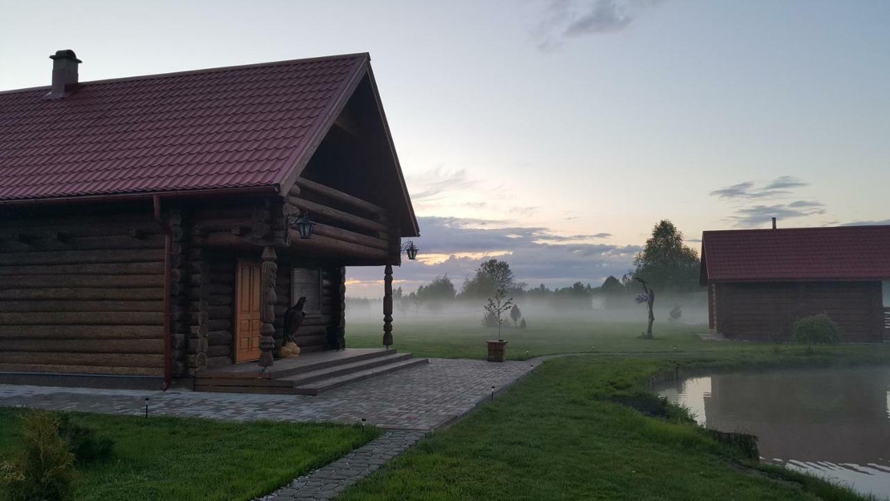Lindiki Hotel Salaspils Exterior photo